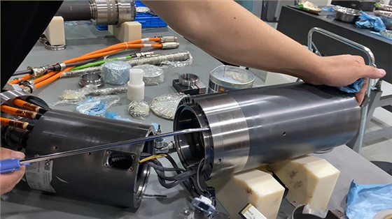 吉利汽车格劳博电主轴1