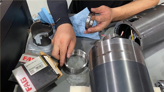 吉利汽车格劳博电主轴4