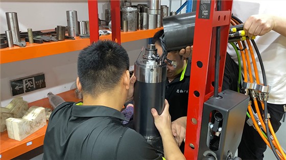 吉利汽车格劳博电主轴6